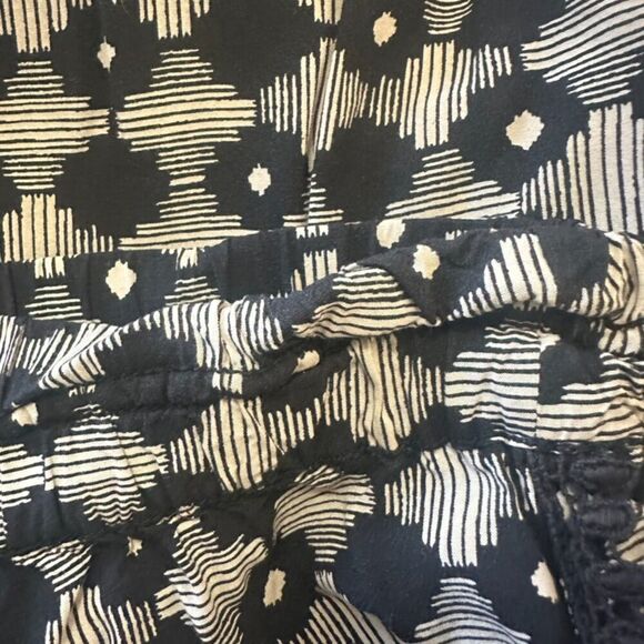 Anthropologie Hei Hei Geometric Jogger Pants Women's S Black Crochet‎ Boho - Picture 9 of 10